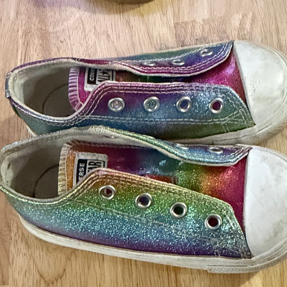 Converse Glittery Rainbow Sneakers & Sparkle Sandals Size 7 Set - Picture 6 of 14
